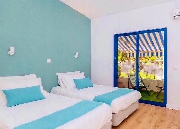 Casa De * 阿尔沃尔